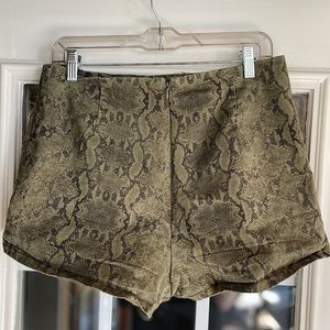 Pants Store green snake print skort